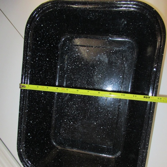 Vintage Speckled enamel roasting Pan - Picture 8 of 11